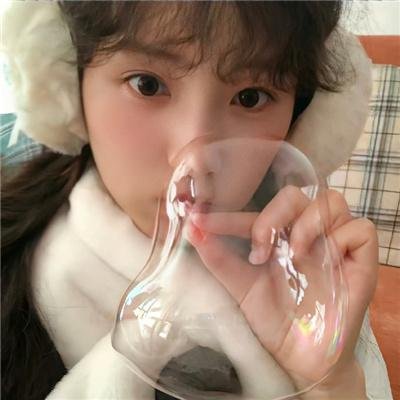 二人漫步几春秋