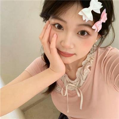 特维和他的七个女儿